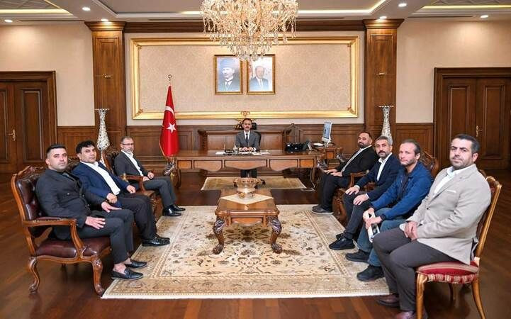 Dilovalı platform, hastaneye doktor ve malzeme bekliyor!