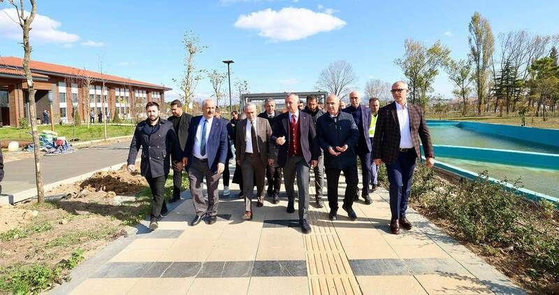 Başkan Büyükakın, Gebze’deki çalışmaları yerinde inceledi