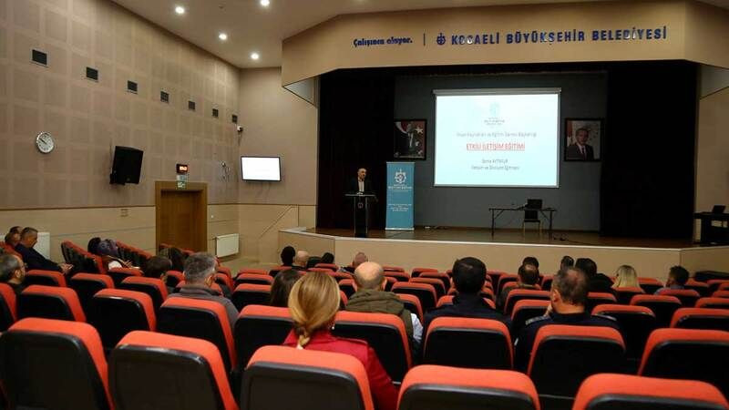 Büyükşehir kurum içi eğitim programlarına devam ediyor