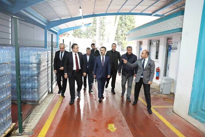 CHP'li başkan Vali'ye Çenesuyu'nu gezdirdi