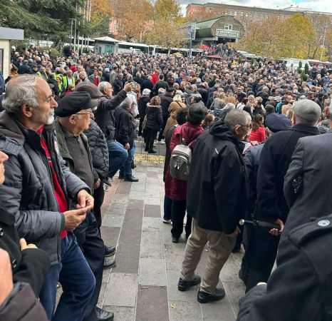 Eski danışmanı Kılıçdaroğlu’nu yalnız bırakmadı