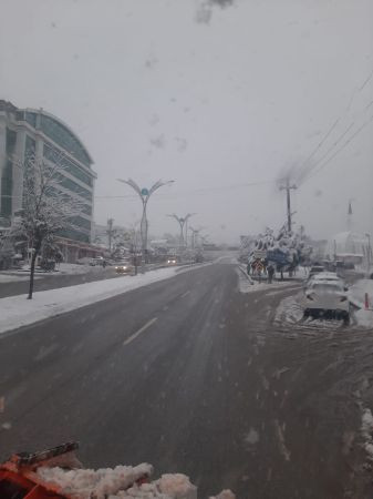 Umuttepe beyaza büründü