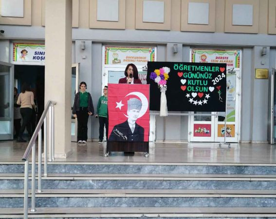 Körfezkent emlak konut ortaokulunda öğretmenler gününde unutulmaz etkinlik