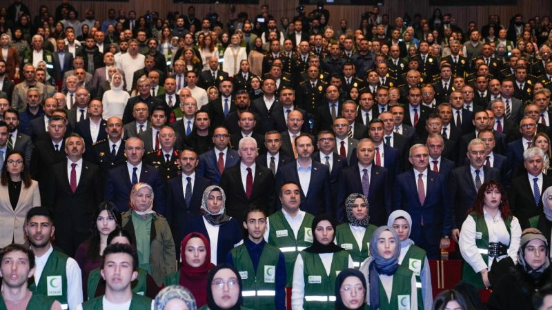 Vali, İstanbul'daki 'Bağımsızlık Seferberliği' lansmanına katıldı