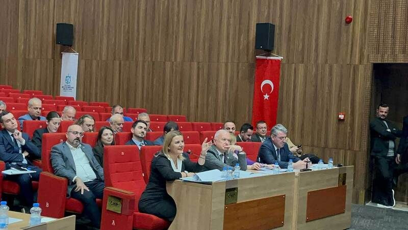 Büyükakın’dan Hürriyet’e: "Başkan ‘gergindi’ manşeti attırmaya çalışıyorsunuz"