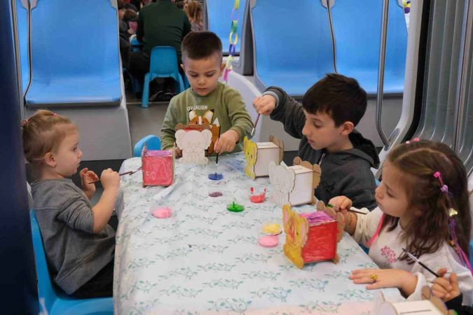 Kocaeli'de tramvay yolculuğunda unutulmaz anlar