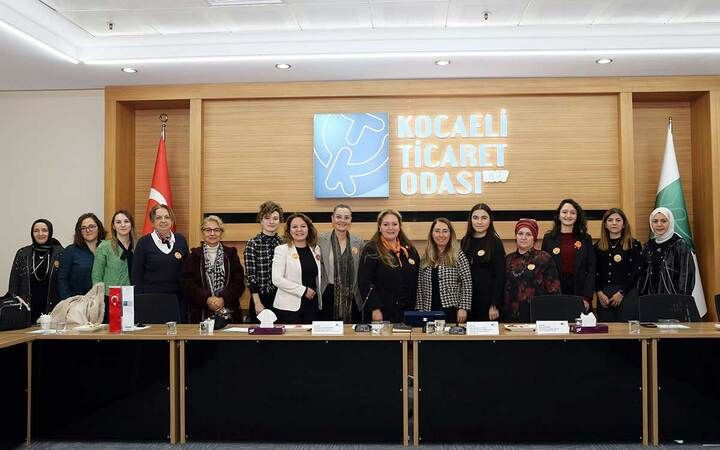 KOTO’dan kadın-erkek fırsat eşitliği semineri