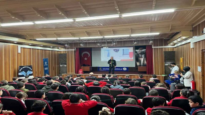 Miniklerin tatbikatı, büyükleri aratmadı