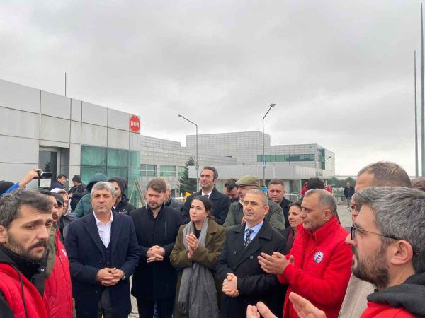 Genel başkandan talimat geldi İYİ Partililer soluğu Çayırova’da aldı