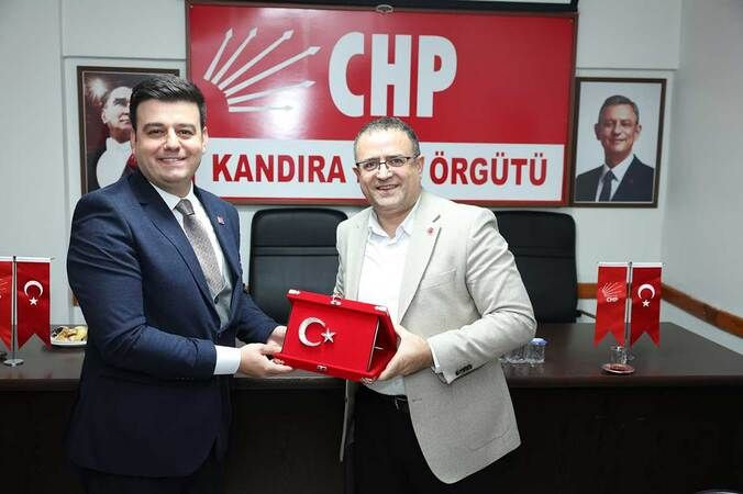 Başkan Gökçe, CHP Kandıra İlçe Örgütü'nü ziyaret etti