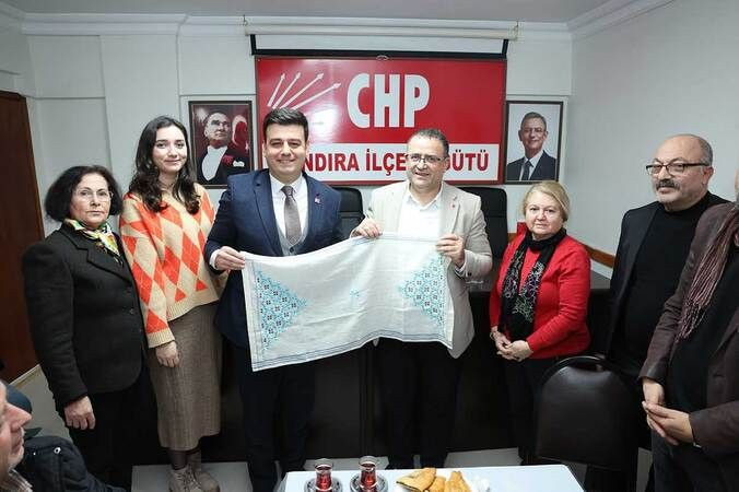 Başkan Gökçe, CHP Kandıra İlçe Örgütü'nü ziyaret etti
