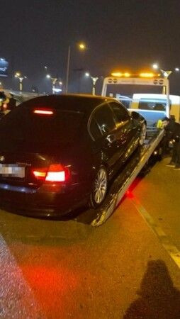 Kocaeli'de iki kişi drift atarken polise yakalandı