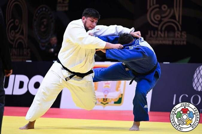Büyükşehir Kağıtspor 2024'te 254 madalya kazandı!