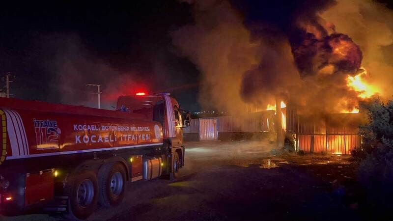 Kocaeli itfaiyesi'nden 11 bin 980 olaya başarılı müdahale