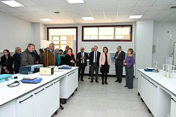 KOÜ İzmit MYO Çevre Koruma Teknolojileri Bölümü laboratuvarı açıldı