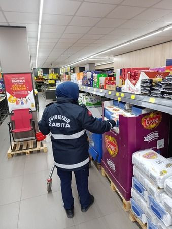 Büyükşehir Zabıtası 7/24 denetim yaptı