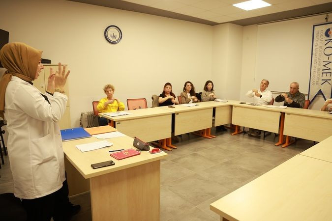 142 farklı işaret dili tek bir standartta birleşiyor!
