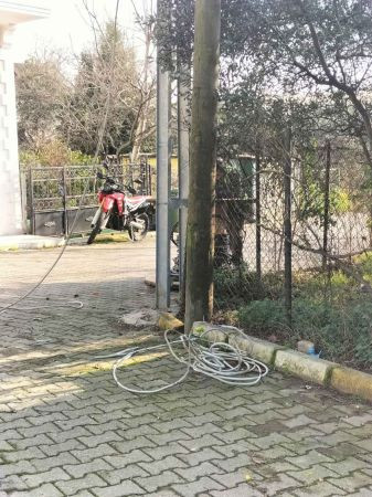 Körfez'deki o mahalle her hafta sonu elektriksiz kalıyor
