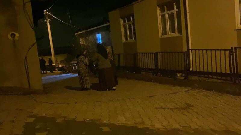 Kocaeli’de odunlu sopalı kavga! Yaralılar var