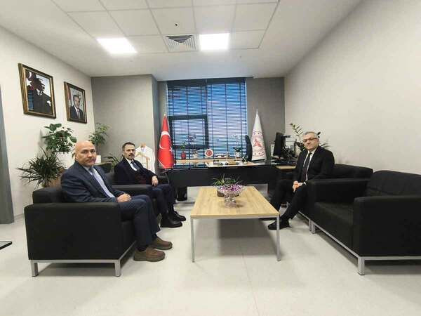 Vali Aktaş Şehir Hastanesini inceledi