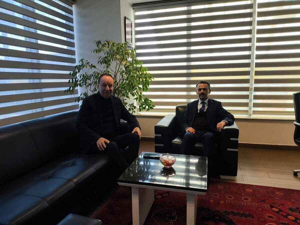 Kocaeli Valisinden Erenkaya’ya ziyaret