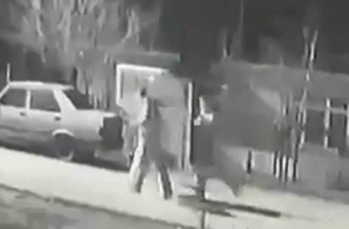 Kocaeli'de çamaşır makinesi hırsızlığı güvenlik kamerasında!