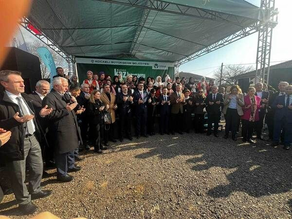 Askere gidecek gence Büyükakın’dan kaz ciğeri ikramı