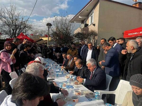 Askere gidecek gence Büyükakın’dan kaz ciğeri ikramı
