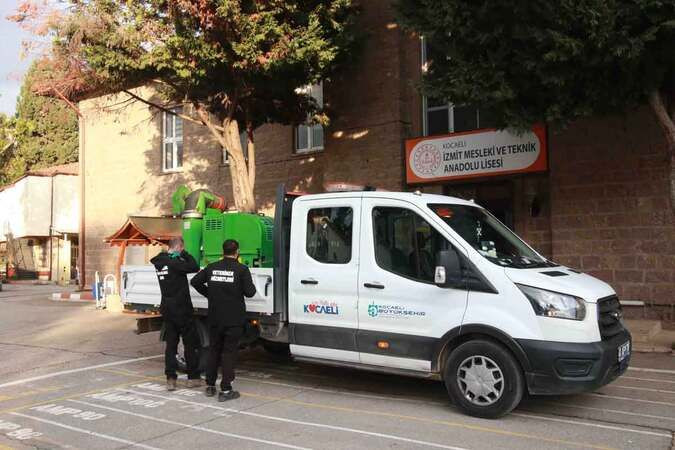Kocaeli’de haşere ve kemirgenlere karşı harekete geçtiler