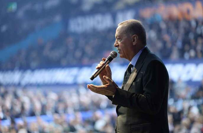 Erdoğan “Kayıt dışı siyaset yapma dönemi artık kapanmıştır”