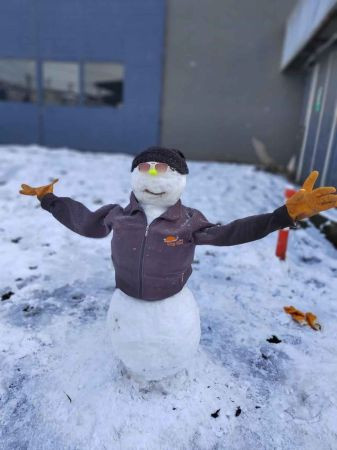 Kocaeli’de gülümseten kardan adam manzaraları