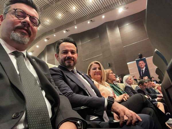 Kocaeli ekibi İmamoğlu’nun yanında