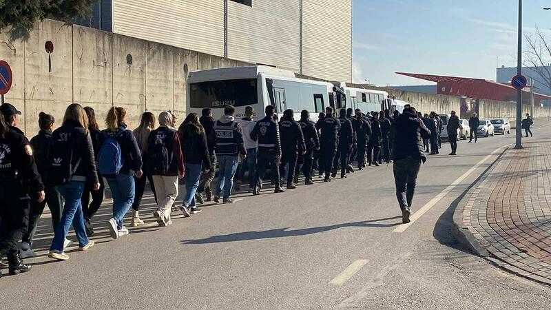 Dolandırıcılığın böylesi! Sahte bungalov ilanıyla milyonlarca lira dolandırdılar