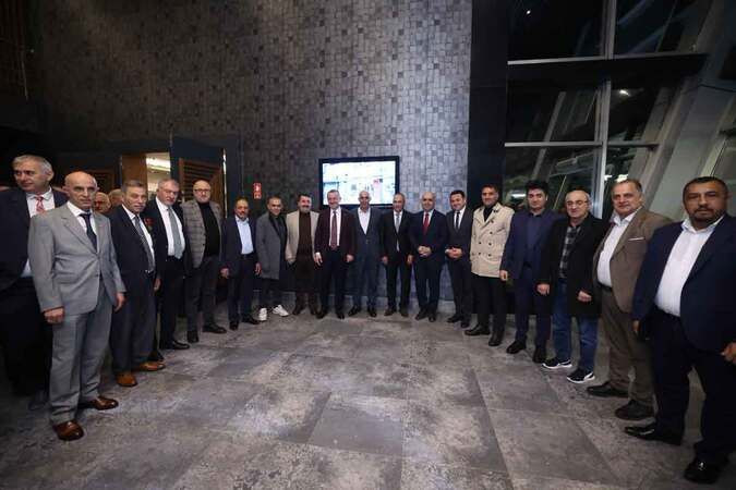Büyükakın “Aç, açıkta, muhtaç kim varsa Büyükşehir’e iletin”