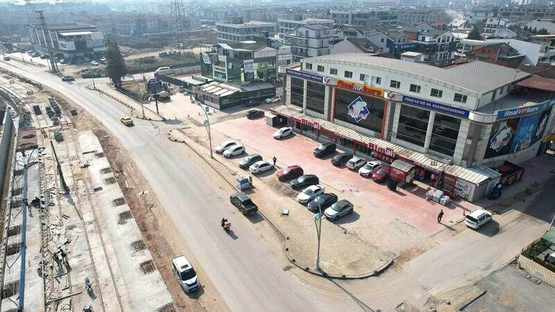 Büyükşehir'den Alikahya tramvay hattı güzergahına otopark