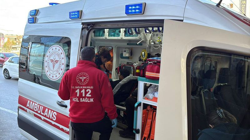 Gebze'de parası gasbedilen çocuk başından yaralandı